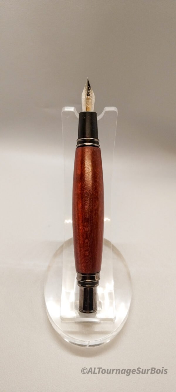 Stylo plume en Amarante